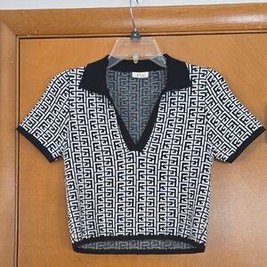 Debut Black and White Patterned Crop Top